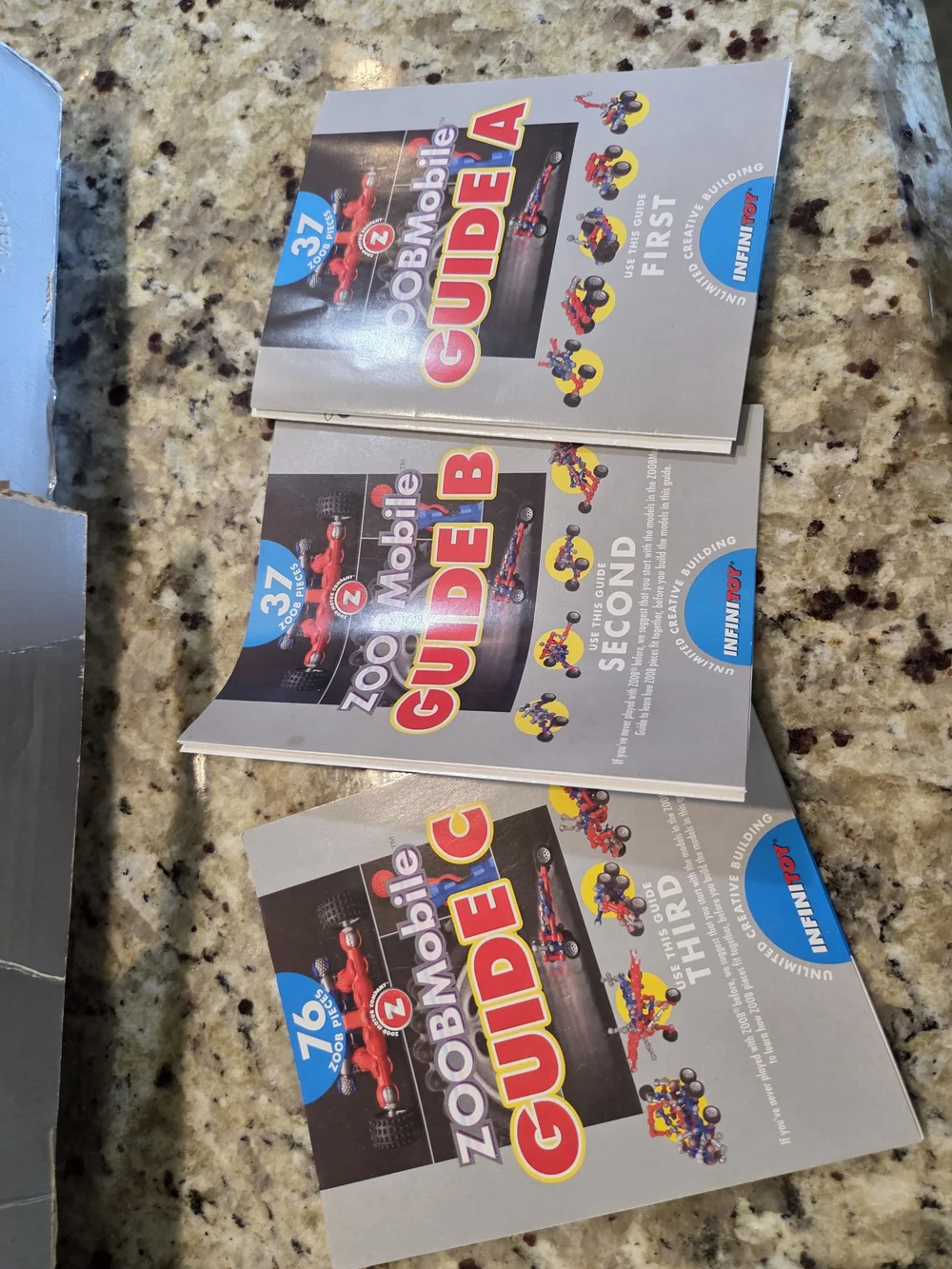 ZOOB MOBILE 76pc Building Construction Toy Car Designer Set Zoobmobile Wheels